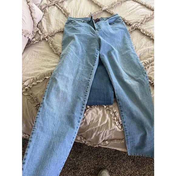 3 pairs of Women's Gloria Vanderbilt Amanda Classic Jeans - Size 16 Blue - Picture 5 of 5